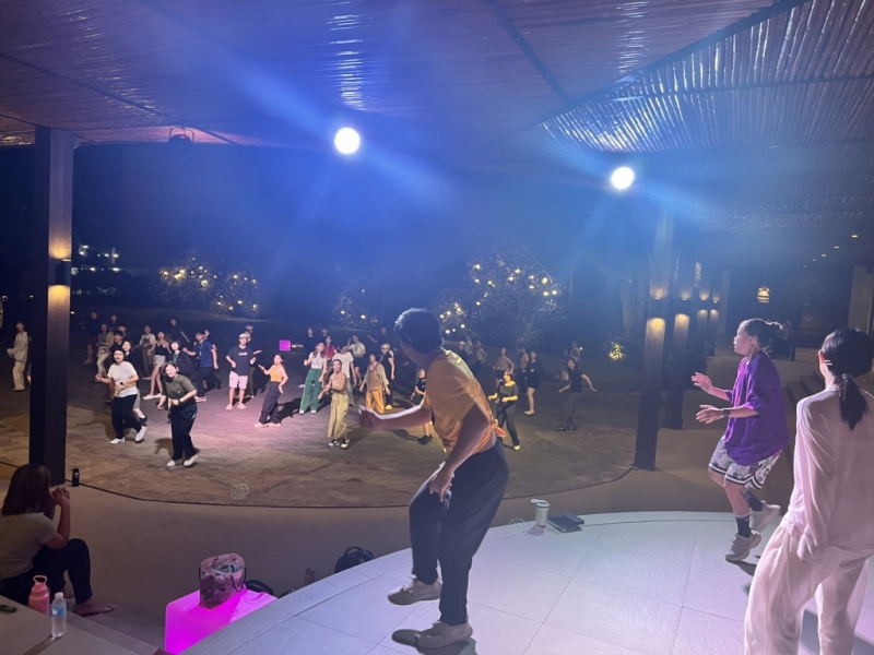フィリピン留学 Cebu21 - EV Academy-Zumba-3